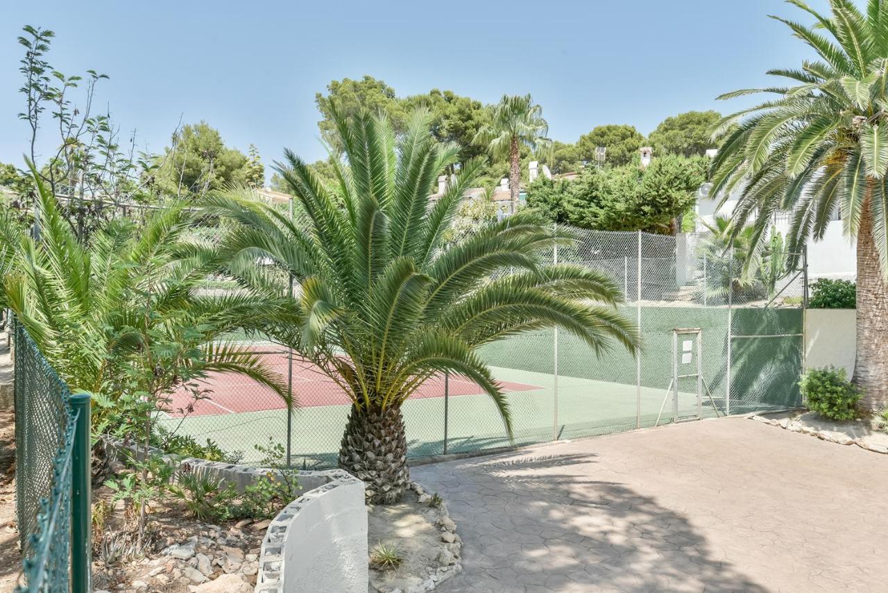 Modern Stylish Bungalow In Moraira Kültér fotó