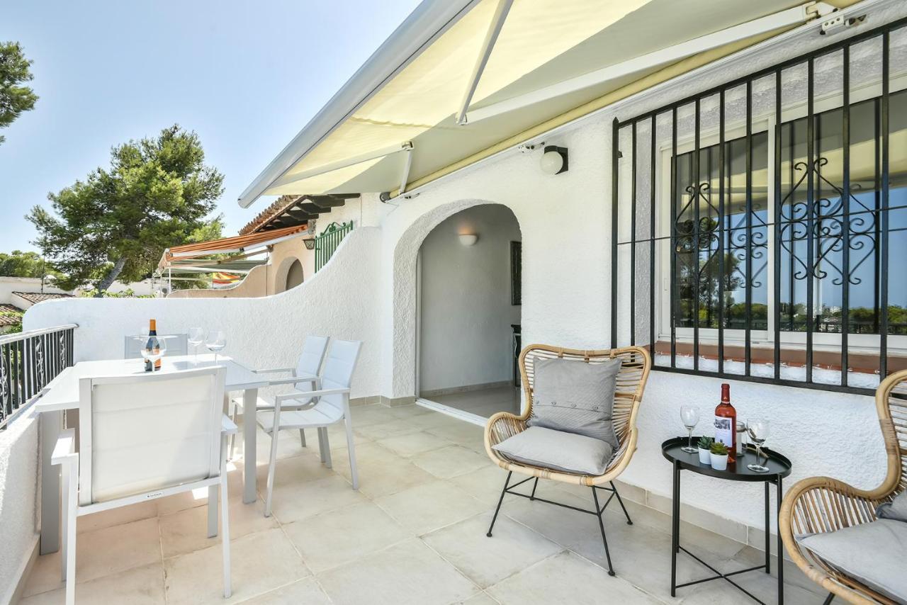 Modern Stylish Bungalow In Moraira Kültér fotó