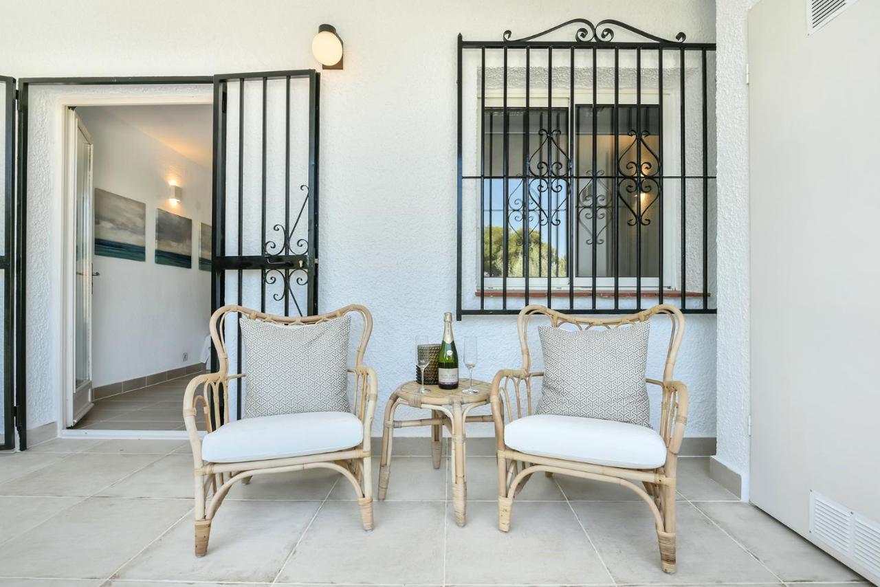 Modern Stylish Bungalow In Moraira Kültér fotó